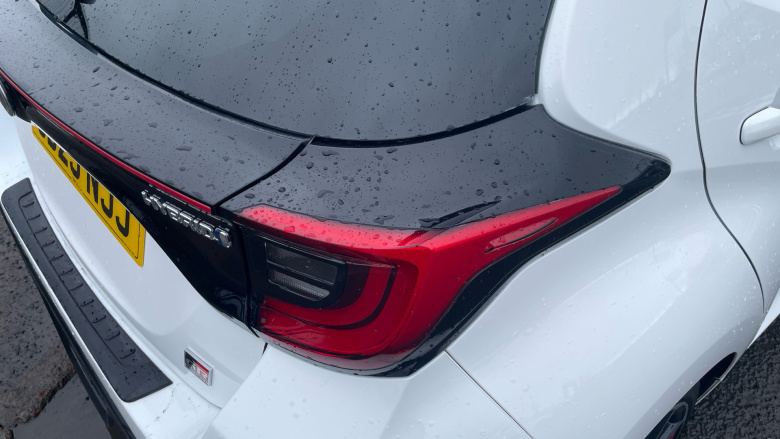 Toyota Yaris 1.5 Hybrid GR Sport 5dr CVT Hybrid Hatchback